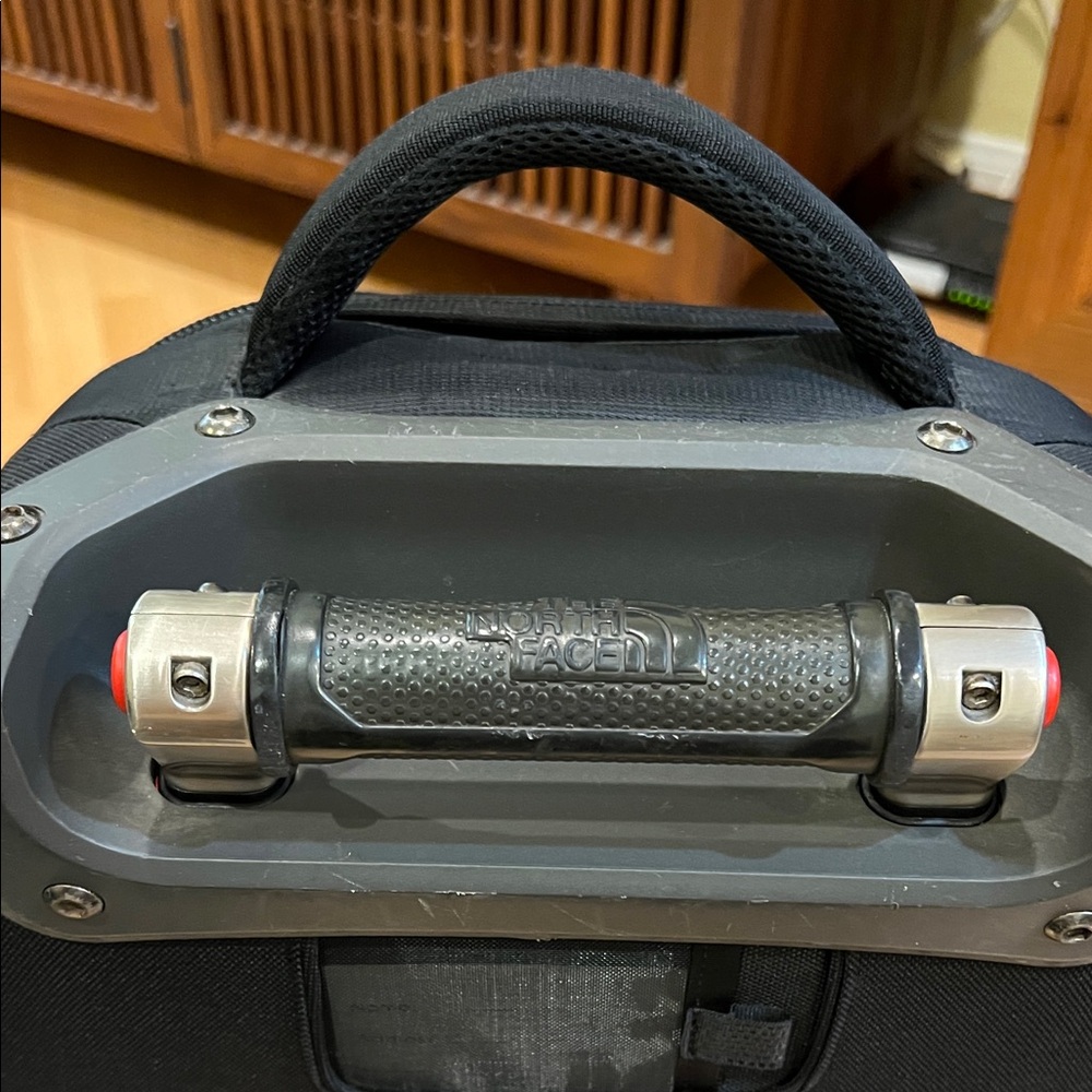 The North Face Black and Gray Men's rolling suitcase. - Picture 6 of 9